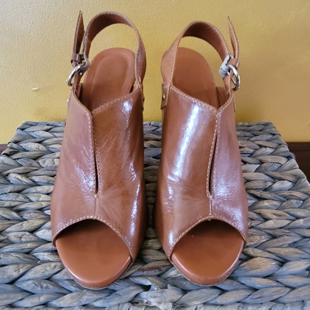 Latitude Femme Sz 8.5 Wedge